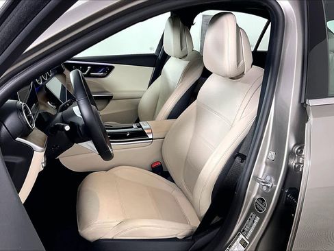 Used 2024 Mercedes-Benz C 300 Sedan image 7