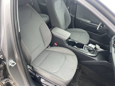 Used 2025 Kia K4 FWD image 40