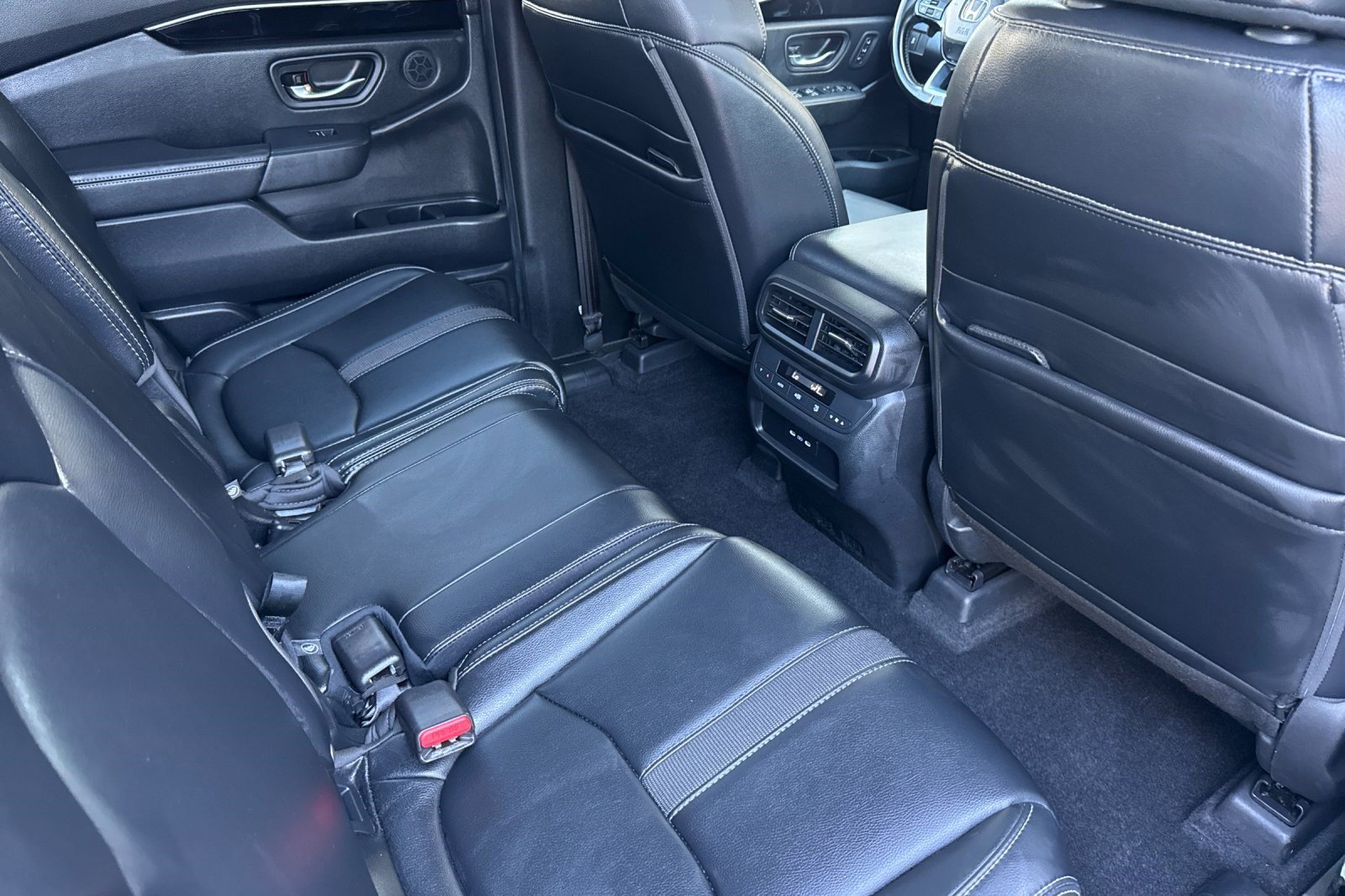Certified 2024 Honda Pilot EX-L image 33
