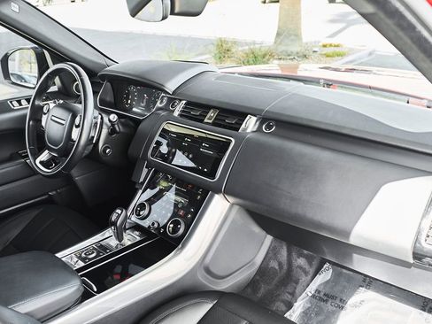 Used 2019 Land Rover Range Rover Sport Supercharged AWD/4WD image 36