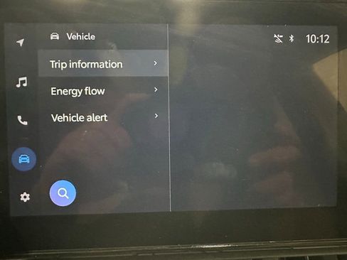 Used 2025 Toyota RAV4 XLE image 32