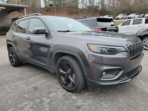 Used 2019 Jeep Cherokee Latitude Plus image 1