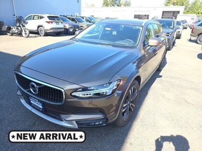 Used 2018 Volvo V90 T5 Cross Country w/ Convenience Package