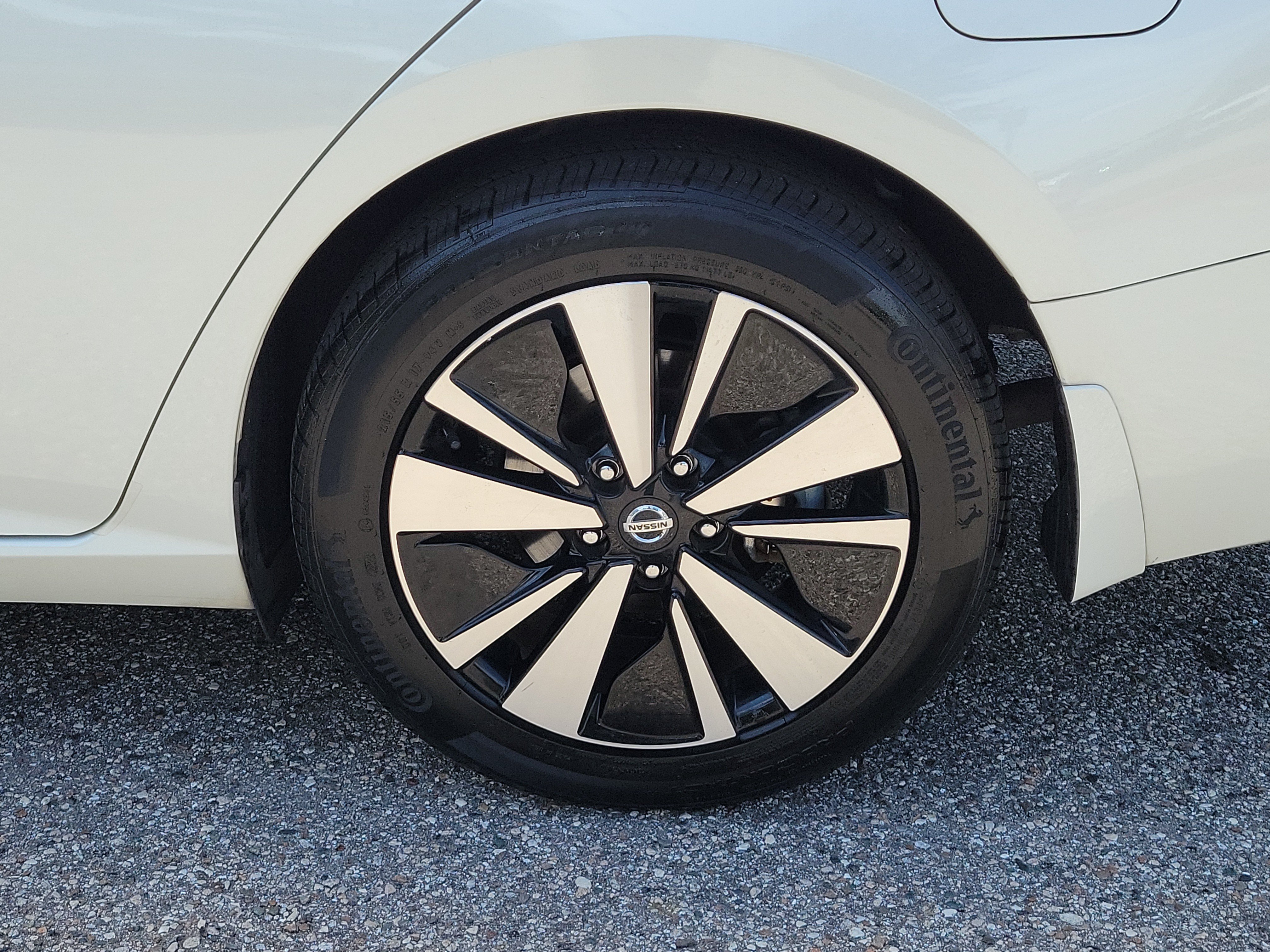 Certified 2022 Nissan Altima 2.5 SL FWD image 10