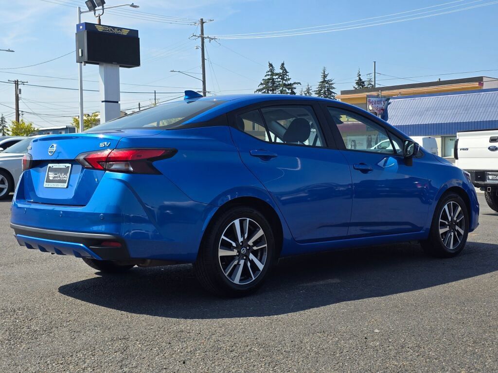 Used 2021 Nissan Versa SV FWD image 6