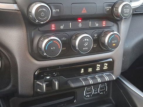 Used 2020 RAM 1500 Big Horn image 15