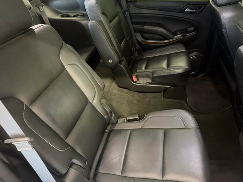 Used 2017 Chevrolet Tahoe LT w/ LT Signature Package AWD/4WD image 26