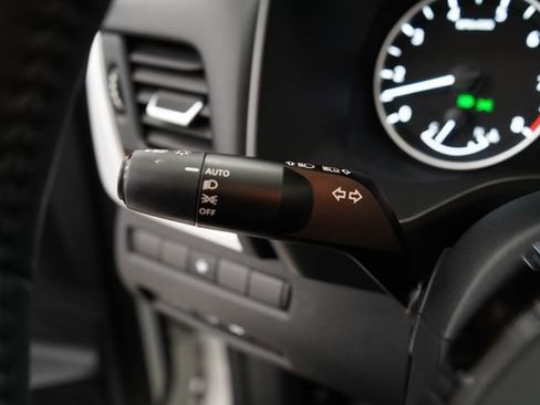 Used 2023 Nissan Rogue SV w/ SV Premium B Package image 19