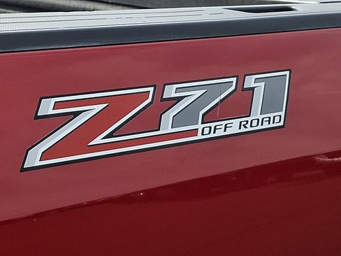 Used 2016 Chevrolet Colorado Z71 AWD/4WD image 32