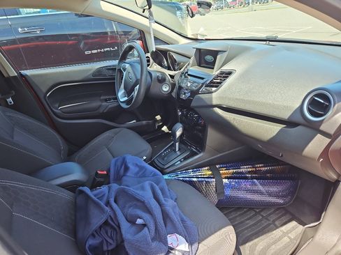 Used 2019 Ford Fiesta SE w/ Equipment Group 201A FWD image 5
