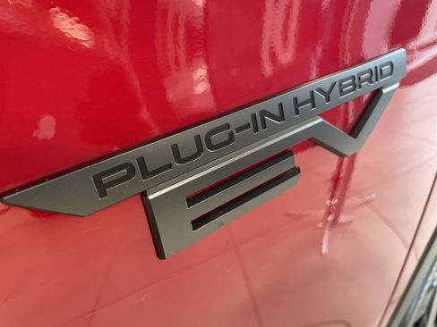 New 2026 Mitsubishi Outlander 4WD Plug-In Hybrid image 19
