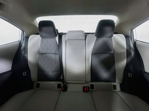 Used 2020 Toyota Corolla LE FWD image 26