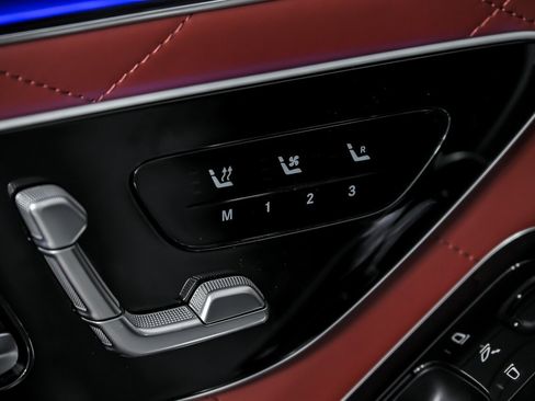 Used 2023 Mercedes-Benz S 580 4MATIC Sedan image 19