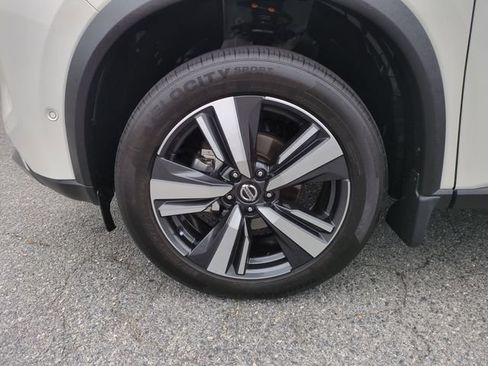 Used 2021 Nissan Rogue Platinum AWD/4WD image 10