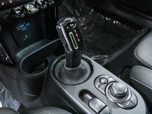 Certified 2024 MINI Cooper SE image 20