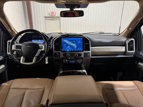 Used 2022 Ford F250 Lariat w/ Lariat Value Package AWD/4WD image 51