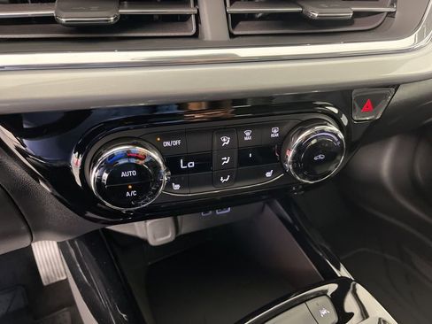 New 2026 Chevrolet Trax LT image 30