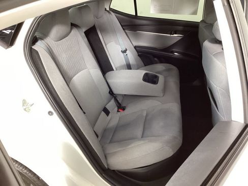 Used 2025 Toyota Camry LE FWD image 34