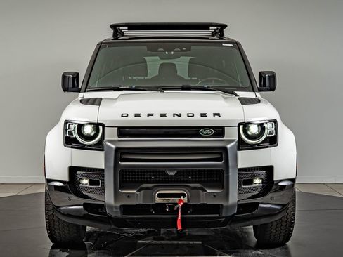 Used 2023 Land Rover Defender 90 X-Dynamic SE AWD/4WD image 2