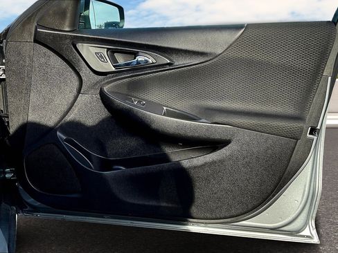 Used 2024 Chevrolet Malibu LT image 19