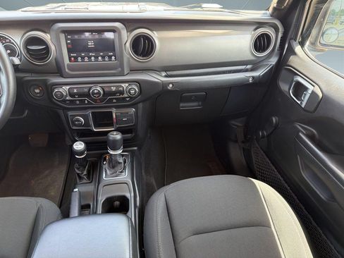 Used 2023 Jeep Gladiator Sport w/ Trailer Tow Package AWD/4WD image 28