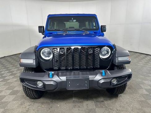 Used 2023 Jeep Wrangler Unlimited w/ Cold Weather Group image 8