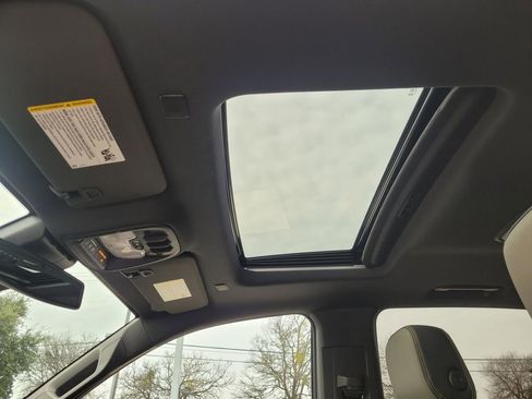 New 2026 Chevrolet Colorado ZR2 w/ Technology Package image 15