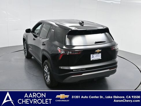 New 2026 Chevrolet Equinox LT w/ Convenience Package II image 40