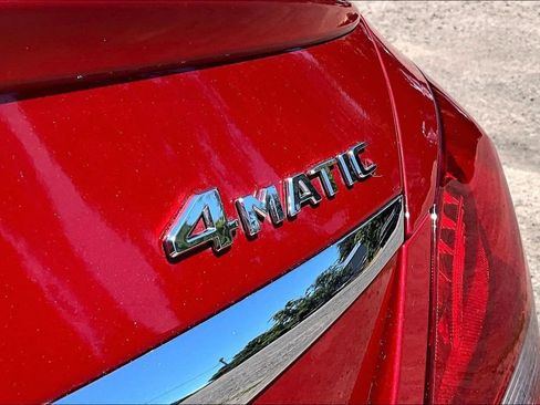 Used 2017 Mercedes-Benz C 300 4MATIC Sedan w/ Parking Assist Package image 11