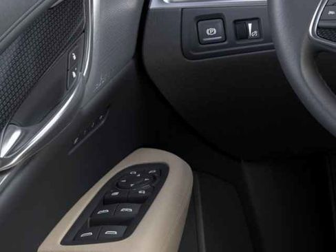 Used 2023 Cadillac XT5 Sportv w/ Technology Package image 22