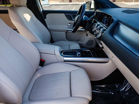 Certified 2025 Mercedes-Benz GLA 250 GLA 250 image 16