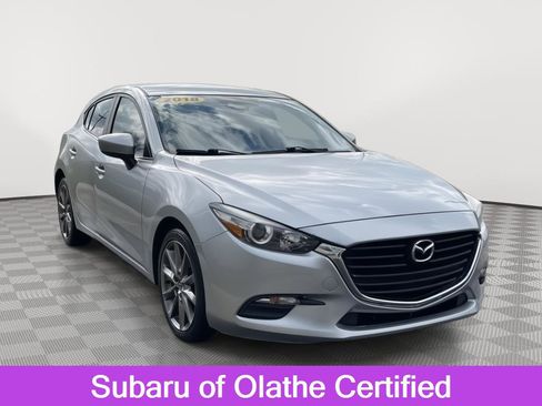 Used 2018 MAZDA MAZDA3 Touring image 1