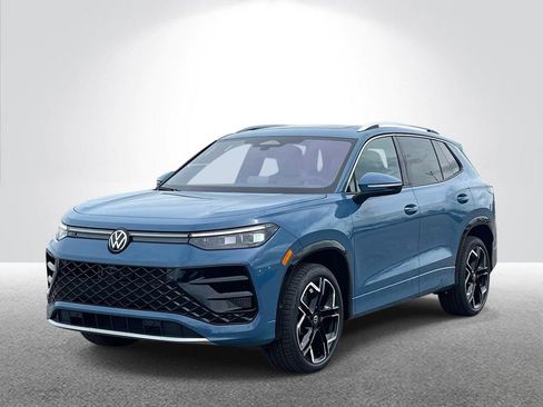 New 2026 Volkswagen Tiguan SEL R-Line AWD/4WD image 1