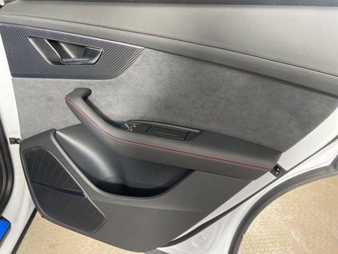 New 2026 Audi SQ8 Prestige image 13