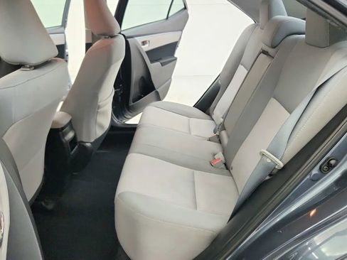 Used 2015 Toyota Corolla LE image 33