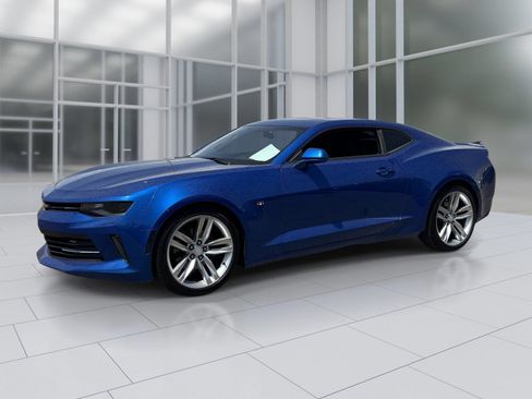 Used 2017 Chevrolet Camaro LT w/ RS Package RWD image 2