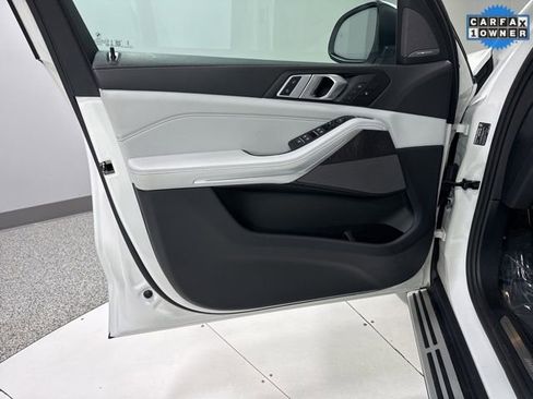 Used 2025 BMW X5 xDrive40i image 12