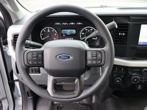 New 2026 Ford F550 4x4 Regular Cab Super Duty image 19