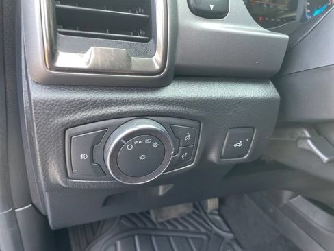 Used 2019 Ford Ranger XLT w/ Equipment Group 302A Luxury AWD/4WD image 8
