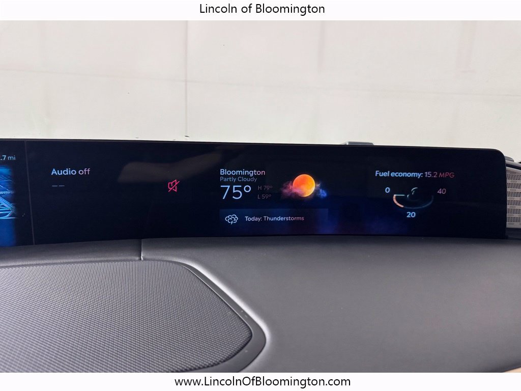 New 2025 Lincoln Navigator L Black Label AWD/4WD image 21