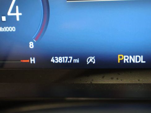 Used 2024 Ford Escape Platinum AWD/4WD image 38