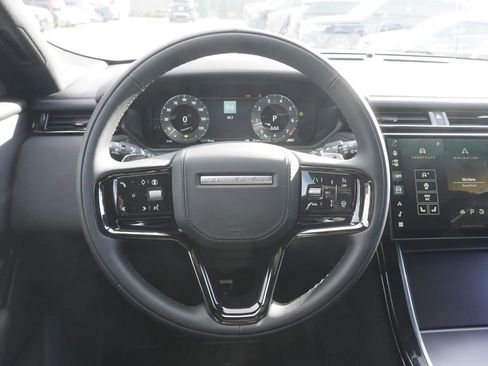 New 2026 Land Rover Range Rover Velar Dynamic SE image 10