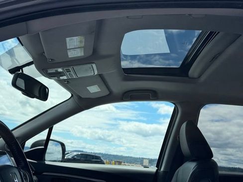 Used 2016 Honda Pilot EX-L image 18