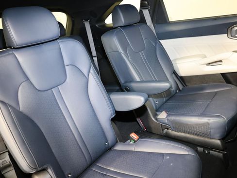 Used 2023 Kia Sorento SX Prestige AWD/4WD image 43
