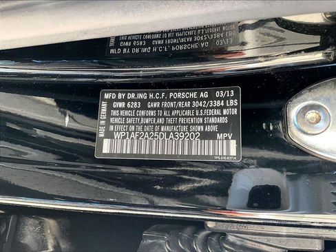 Used 2013 Porsche Cayenne Diesel AWD/4WD image 26