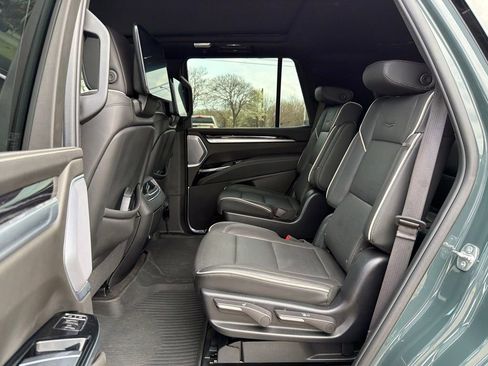 Used 2025 Cadillac Escalade Sport w/ Touring Package image 24