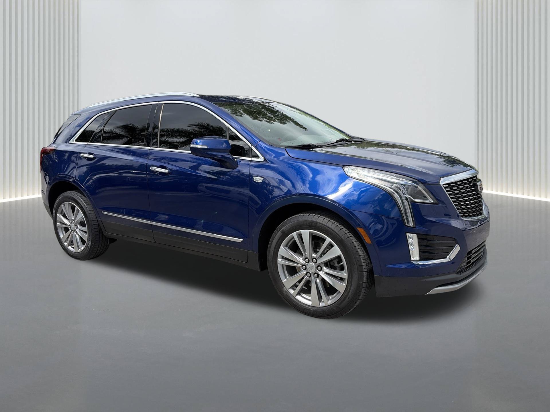 Used 2024 Cadillac XT5 Premium Luxury FWD image 9