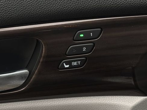 Used 2017 Honda Accord EX-L image 13