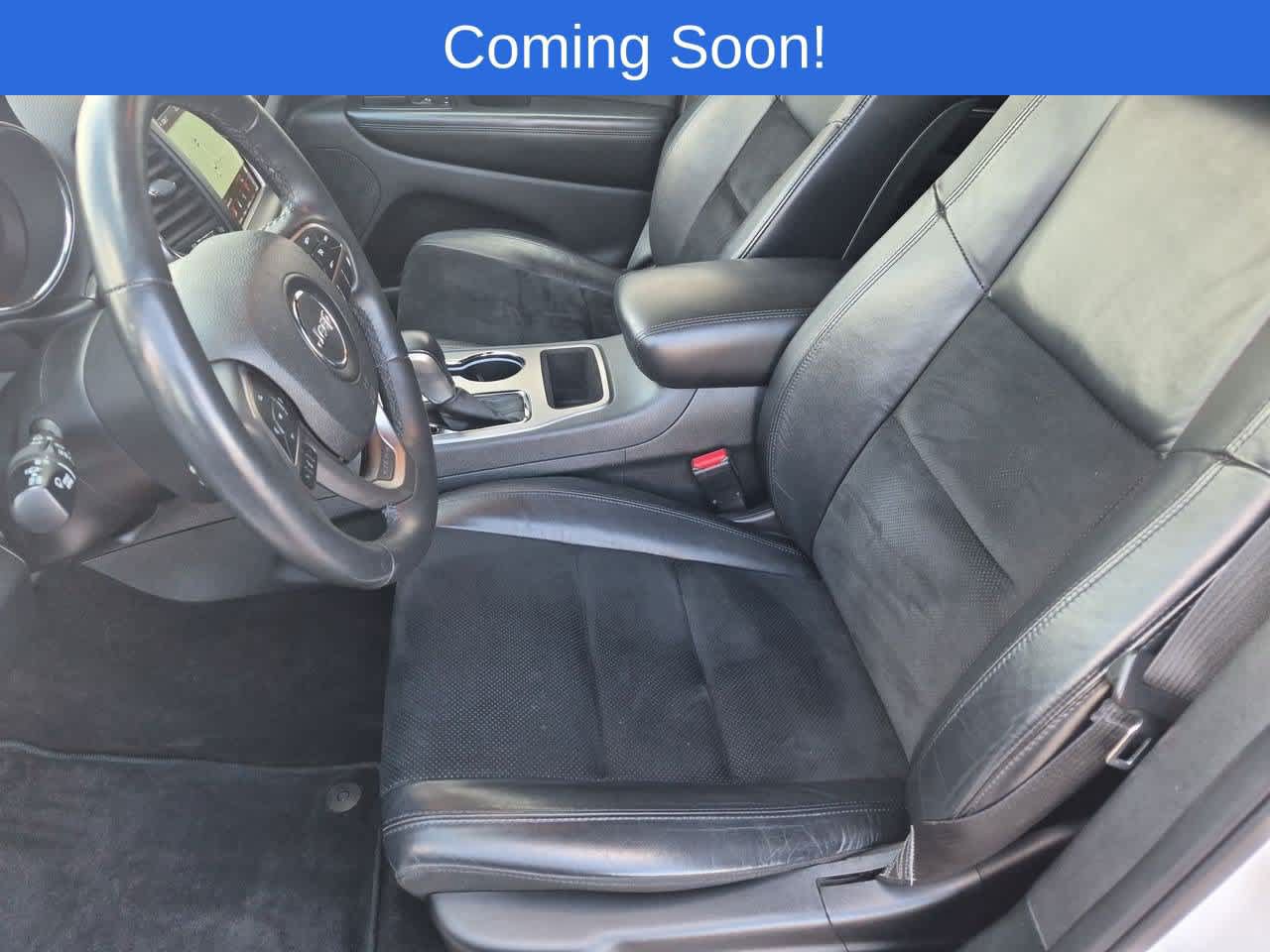 Used 2018 Jeep Grand Cherokee Altitude AWD/4WD image 16