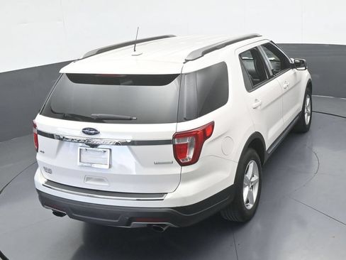Used 2018 Ford Explorer XLT w/ Equipment Group 202A FWD image 53